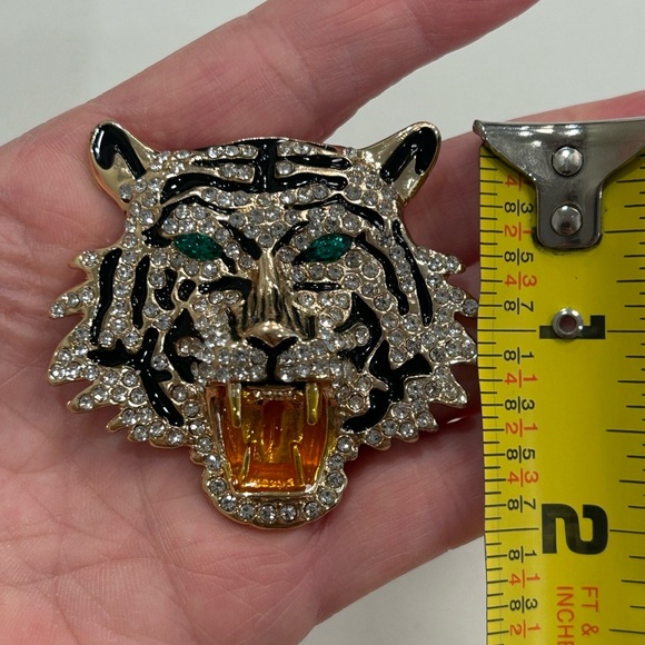 Vintage Kenneth Jay Lane Runway Tiger Brooch/Necklace with Austrian Crystals - Picture 8 of 11